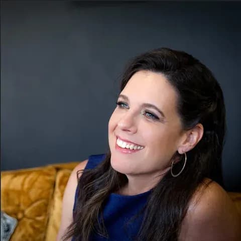 Claire Minnaar Profile Image
